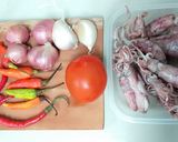 Foto langkah ke 1 dari resep Cumi masak pedas.