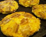 A picture of step 4 of An Osaka Aunties' Okonomiyaki.