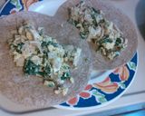 A picture of step 7 of Turkey and Spinach Breakfast Burrito.