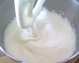 A picture of step 4 of Oil-Free Baked Yogurt Cake.