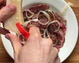 A picture of step 6 of Beef Carpaccio.