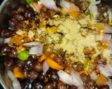 A picture of step 2 of Black chana salad.