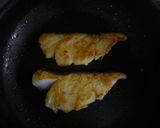 A picture of step 4 of Pan Fried White Fish with Colorful Sauce.