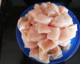 A picture of step 1 of Stirfry Lemon Pepper Chicken & Shrimp Lomein.