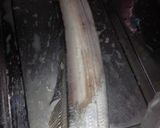 A picture of step 1 of A Fisherman's Recipe for Largehead Hairtail Sashimi.