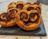 Foto del paso 7 de la receta: Palmeritas de mantequilla y canela