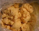 A picture of step 7 of Crispy Scones without Baking Powder.