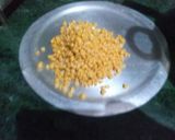 A picture of step 1 of Chana dal pulao.