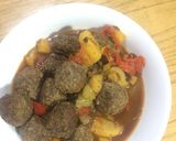 Foto langkah ke 4 dari resep Semur Bola Daging Telur Puyuh.