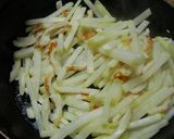 A picture of step 2 of [Farm House Recipe] Daikon and Chikuwa Sweet and Spicy Stir-Fry.