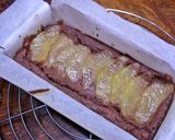 A picture of step 7 of Pear and Cocoa Blancmange-style Okara Cake.