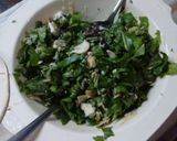 Foto del paso 3 de la receta: Achicoria (radicheta, radicha) en ensalada, con pategrás y aceitunas negras