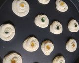A picture of step 5 of Butter cookies.