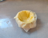 Foto del paso 4 de la receta: Cazuelitas crujientes de pollo y huevo