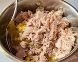 A picture of step 5 of Corn, Tuna, and Egg Salad Sandwich.