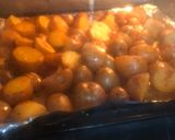 Foto langkah ke 5 dari resep Baby Potato panggang.