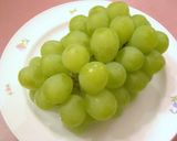 A picture of step 7 of Muscat Grapes in Wine Jelly.