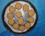 ওটস গুড়ের বিস্কিট (oats gurer biscuit recipe in Bengali) রেসিপির ধাপ 7 ছবি