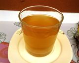 A picture of step 4 of PineappleLemongrass Tea.