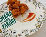 A picture of step 4 of Chana Daal Pakore.