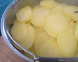 Une image de l'étape 1 de Gâteau de pomme de terre viennois.