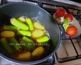 Une image de l'étape 9 de Courgettes et tomates farcies 🍴.
