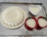 Foto del passaggio 5 della ricetta Panna cotta alla vaniglia🍮