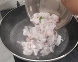 Foto langkah ke 2 dari resep Cumi Cabe Hijau.