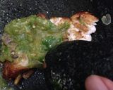Foto langkah ke 6 dari resep Ayam penyet ala jalapeno.