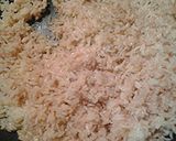 A picture of step 2 of Fried rice with fruit.