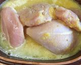 Foto del paso 1 de la receta: Filete de Pollo bañado en jugos de Naranja y Limón