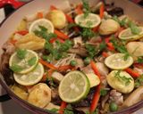 A picture of step 14 of Mushrooms and Chestnuts in Autumn-Coloured Paella.