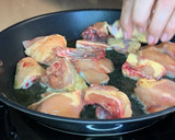 Foto del paso 2 de la receta: Pollo con castañas