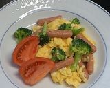 A picture of step 6 of Scrambled Eggs for Omurice.