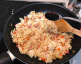 Foto del paso 3 de la receta: Arroz frito con salsa de soja