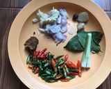 Foto langkah ke 3 dari resep Oseng-oseng Kikil asam manis“Kill As Em”.