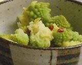 A picture of step 3 of Sweet and Sour Cauliflower Pickles.