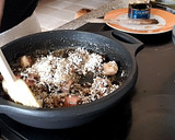 Foto del paso 6 de la receta: Arroz con calamares de lata