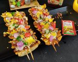 फ्रैंच फ्राइज मखनी सॉस पिज़्ज़ा (frenchfries makhani sauce pizza recipe in Hindi) रेसिपी चरण 9 फोटो