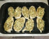 Gombás - tojásos töltelékkel megpakolt csirkemell recept fázis 3 fotója