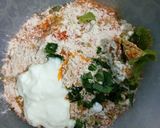 পালক মটর কা থেপলা(Palak Matar Ka Thepla recipe in Bengali) রেসিপির ধাপ 2 ছবি