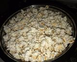 Pattogatott kukorica (vajas) recept fázis 3 fotója
