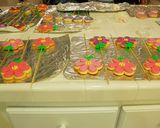 A picture of step 10 of Cookie Bouquet.