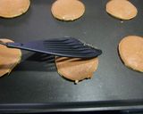 A picture of step 6 of Dorayaki (Red Bean Paste Pancakes).