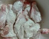รูปขั้นตอนการทำที่ 2 ของ ปีกไก่บนทอดคลุกผงสไปซี่บิ๊กวิงก์Lobo