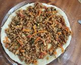 A picture of step 4 of Shawarma sandwich....