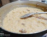 A picture of step 3 of Creamy Mushroom Risotto.