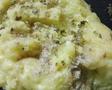 Foto langkah ke 4 dari resep 351. Mashed Potato Cheese.