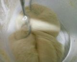 Foto langkah ke 4 dari resep Eggless Bread.