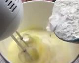 A picture of step 3 of Orange Drizzle Cake.